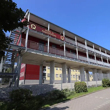 Iq-hotel